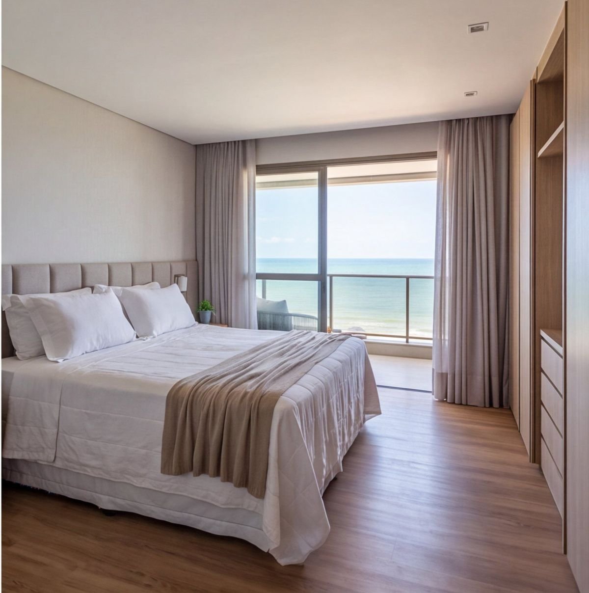 Apartamento à beira-mar em Boa Viagem com 3 suítes — quarto