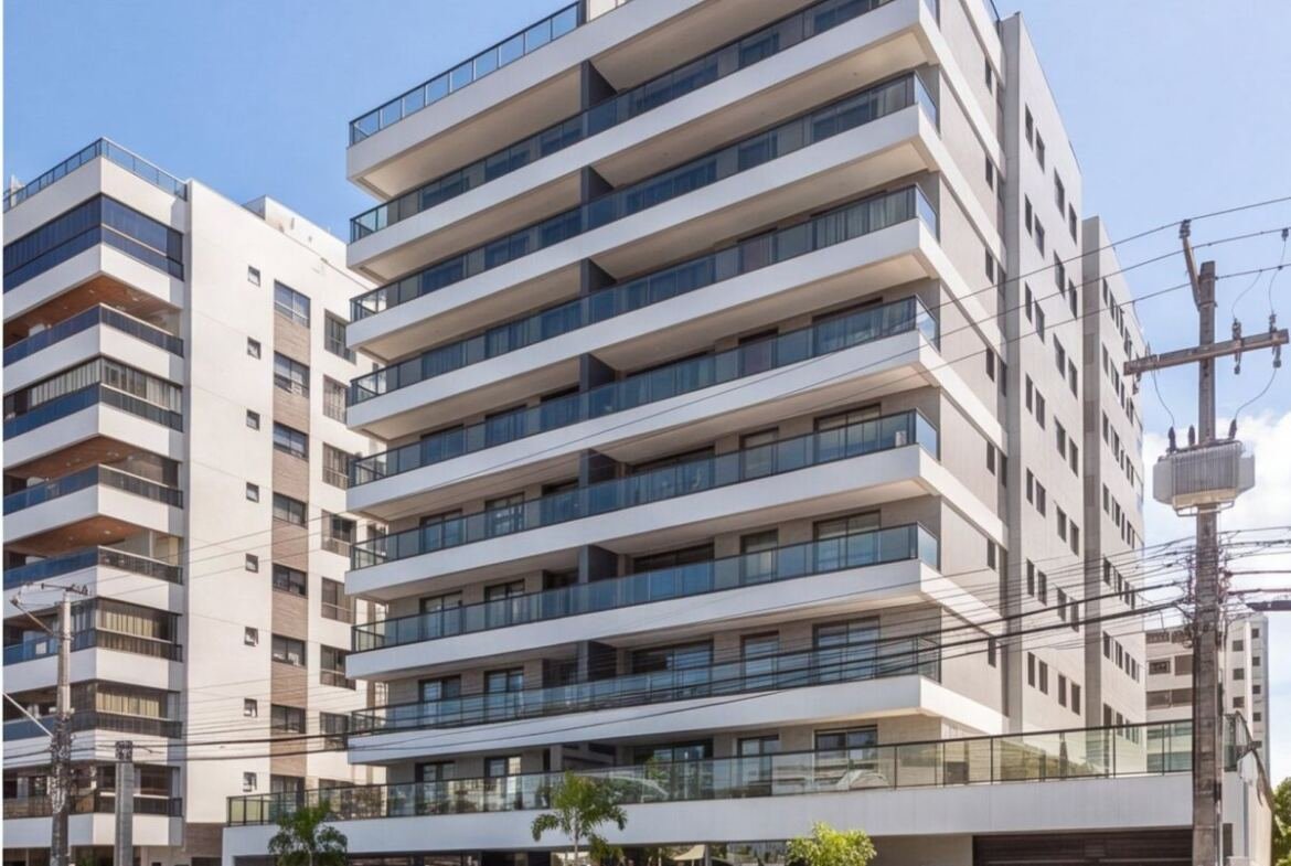 Apartamento à beira-mar em Boa Viagem com 3 suítes — fachada