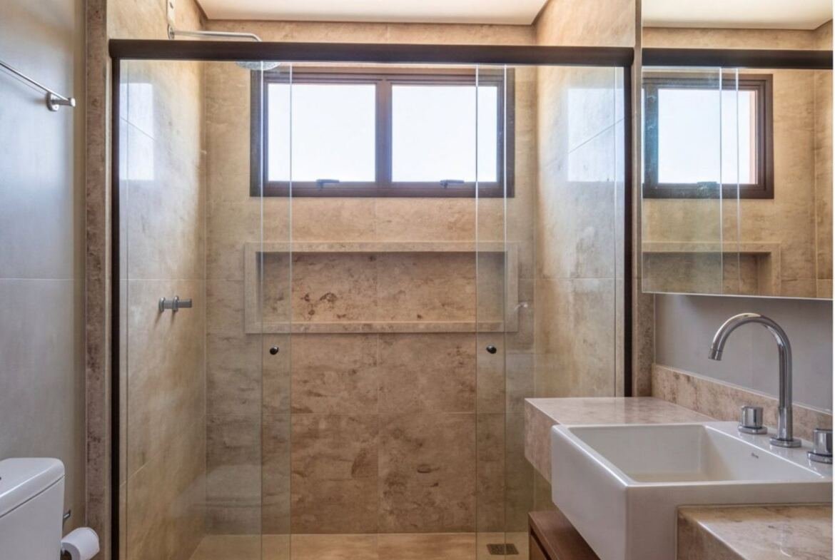 Flat em resort de Porto de Galinhas com piscinas naturais — banheiro