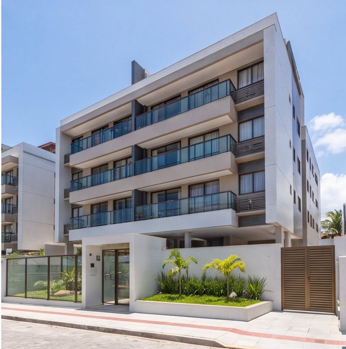 Apartamento em Tamandaré a uma quadra do mar — fachada